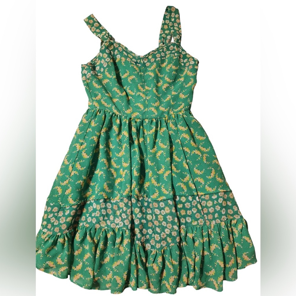 Lauren Conrad - junior dress size 0 - Picture 2 of 3